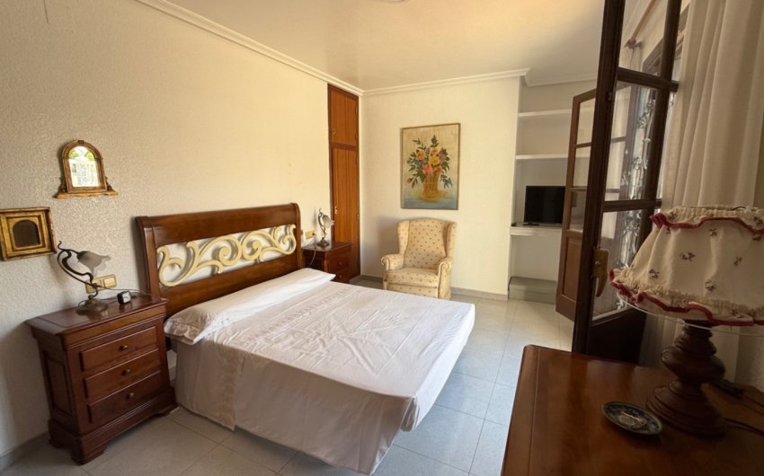 Reventa - Villa -
Orihuela - Inland