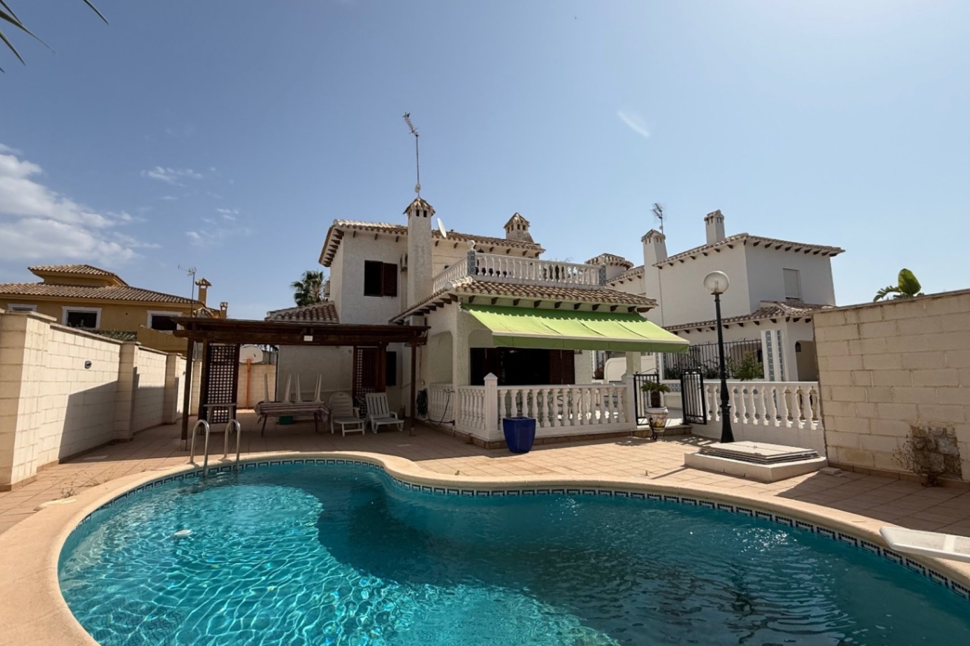 Reventa - Villa -
Orihuela - Inland