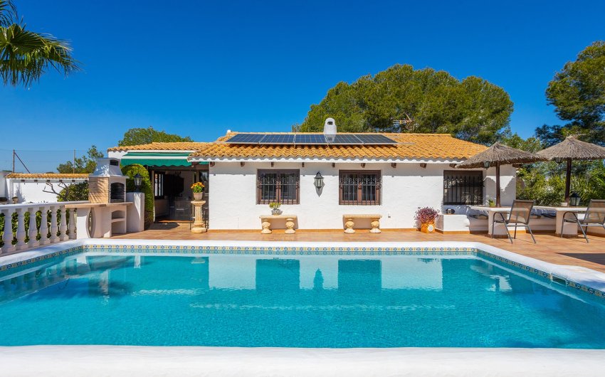 Reventa - Villa -
Orihuela - Inland