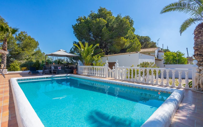 Reventa - Villa -
Orihuela - Inland