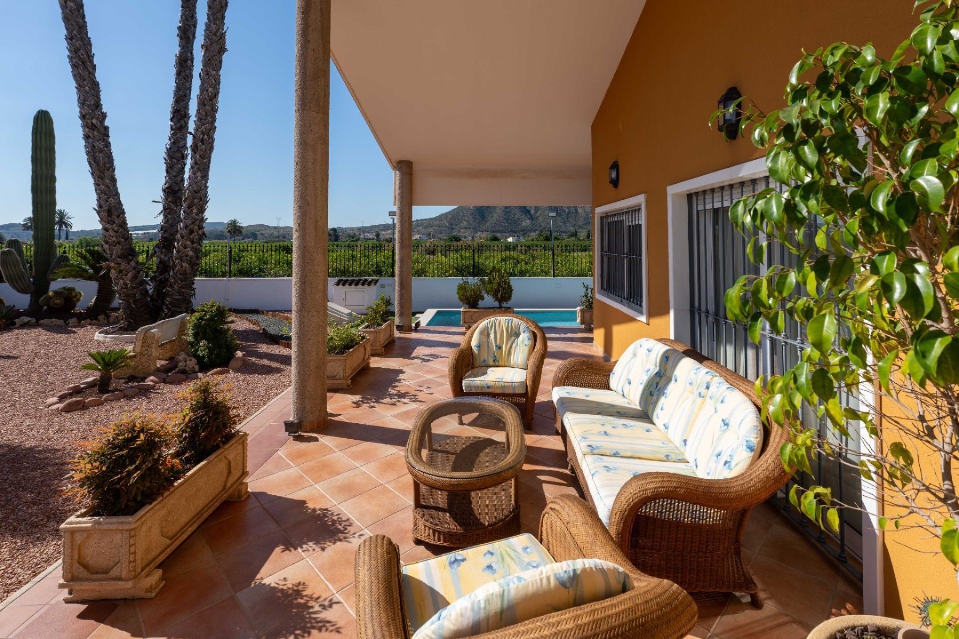 Reventa - Villa -
Orihuela - Inland