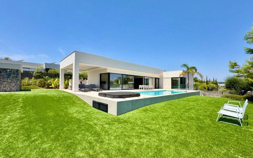 Reventa - Villa -
Orihuela - Las Colinas Golf