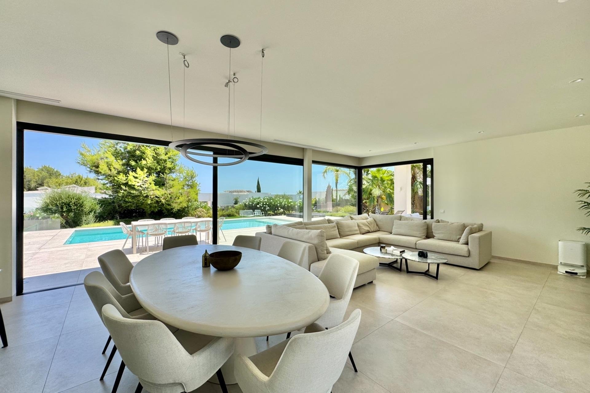 Reventa - Villa -
Orihuela - Las Colinas Golf