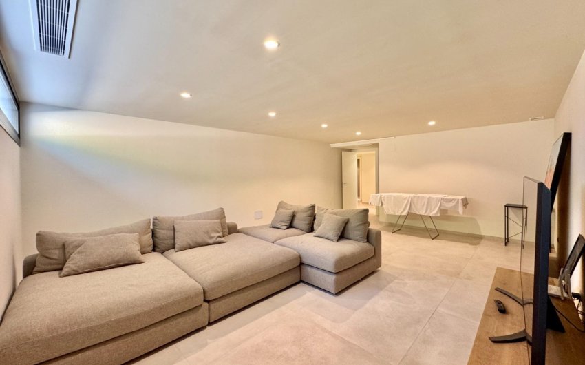 Reventa - Villa -
Orihuela - Las Colinas Golf