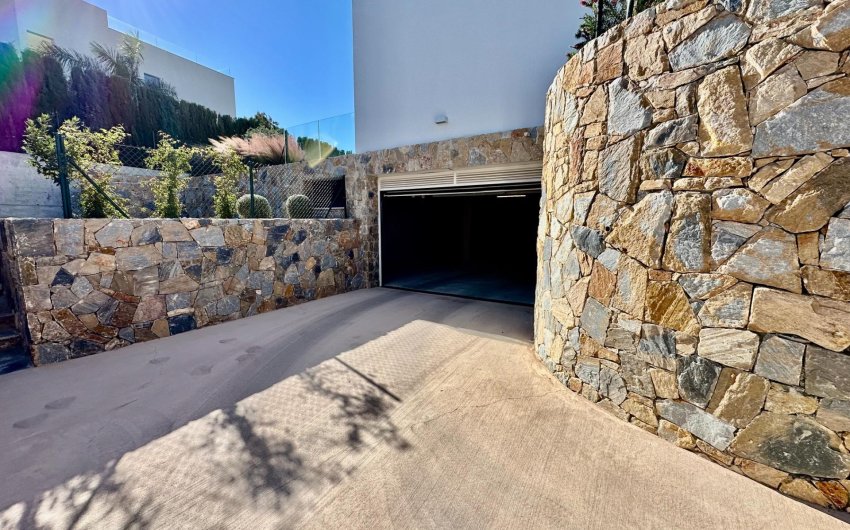 Reventa - Villa -
Orihuela - Las Colinas Golf