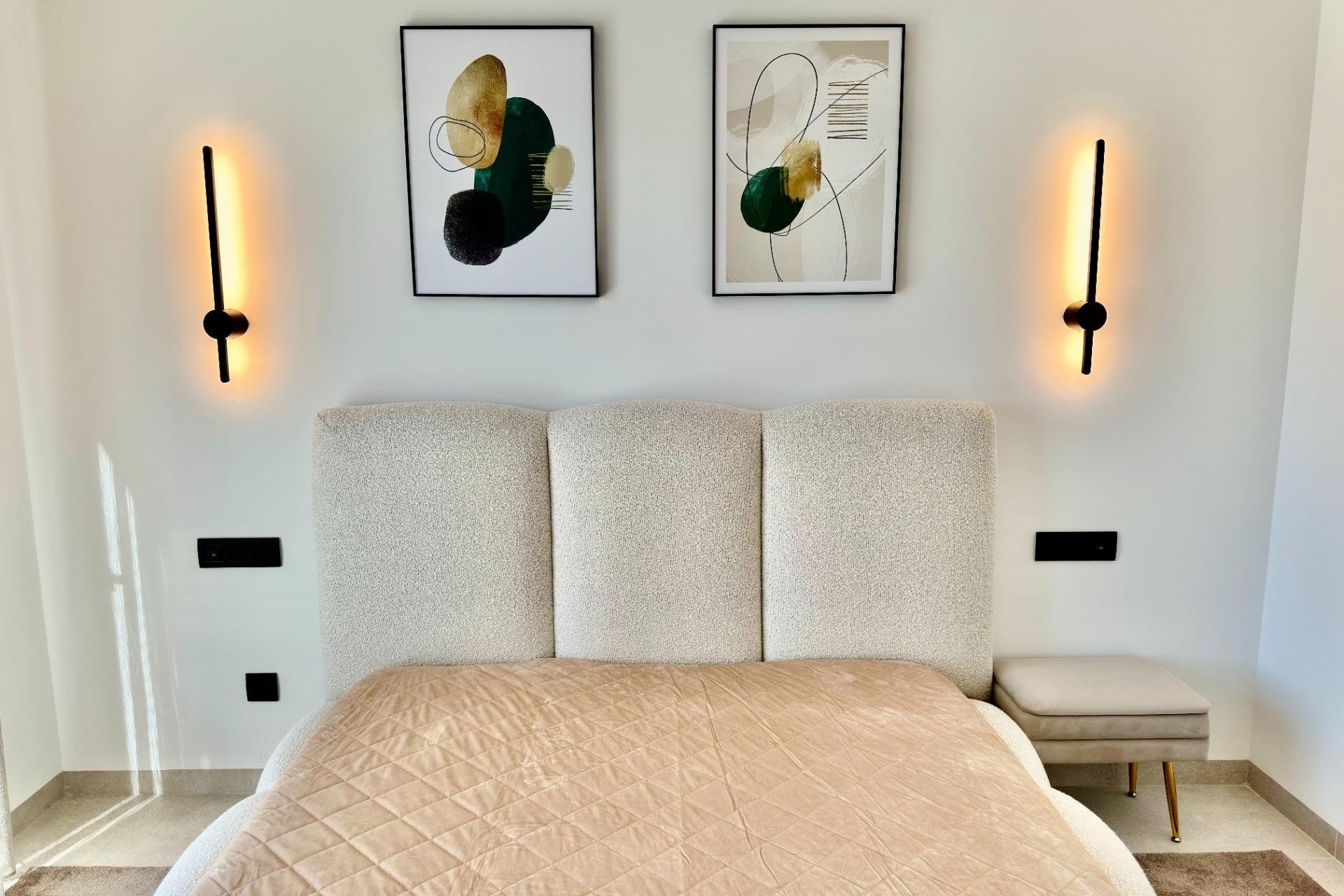 Reventa - Villa -
Orihuela - Las Colinas Golf