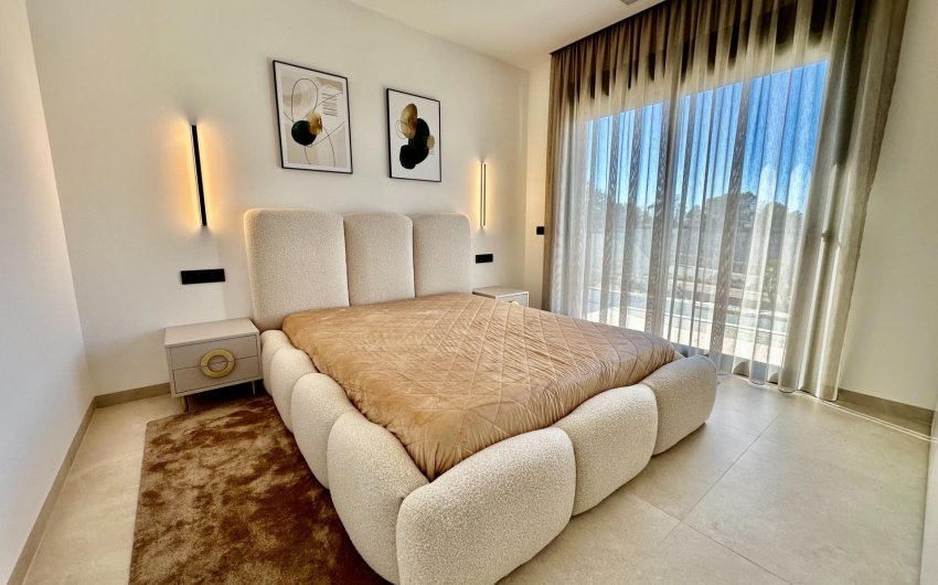 Reventa - Villa -
Orihuela - Las Colinas Golf