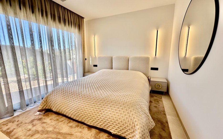 Reventa - Villa -
Orihuela - Las Colinas Golf