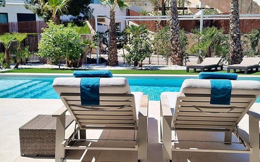 Reventa - Villa -
Orihuela - Las Colinas Golf