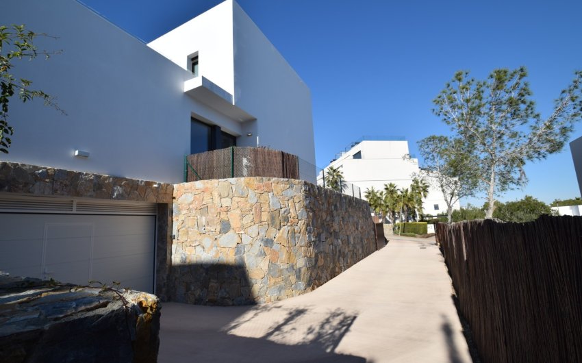 Reventa - Villa -
Orihuela - Las Colinas golf