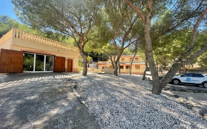 Reventa - Villa -
Orihuela - Torremendo