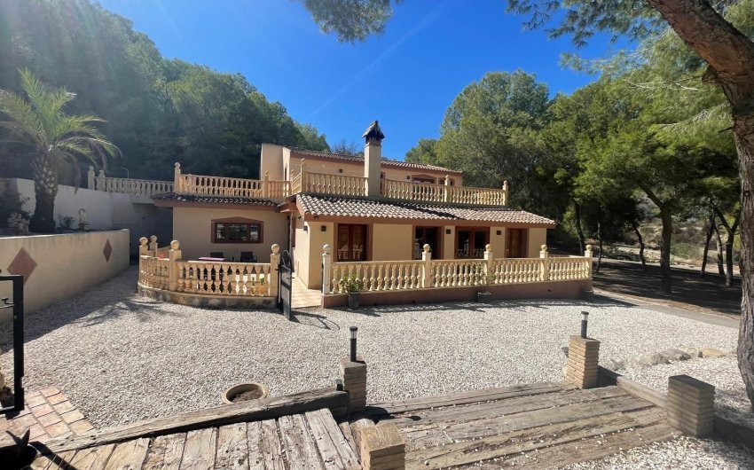 Reventa - Villa -
Orihuela - Torremendo