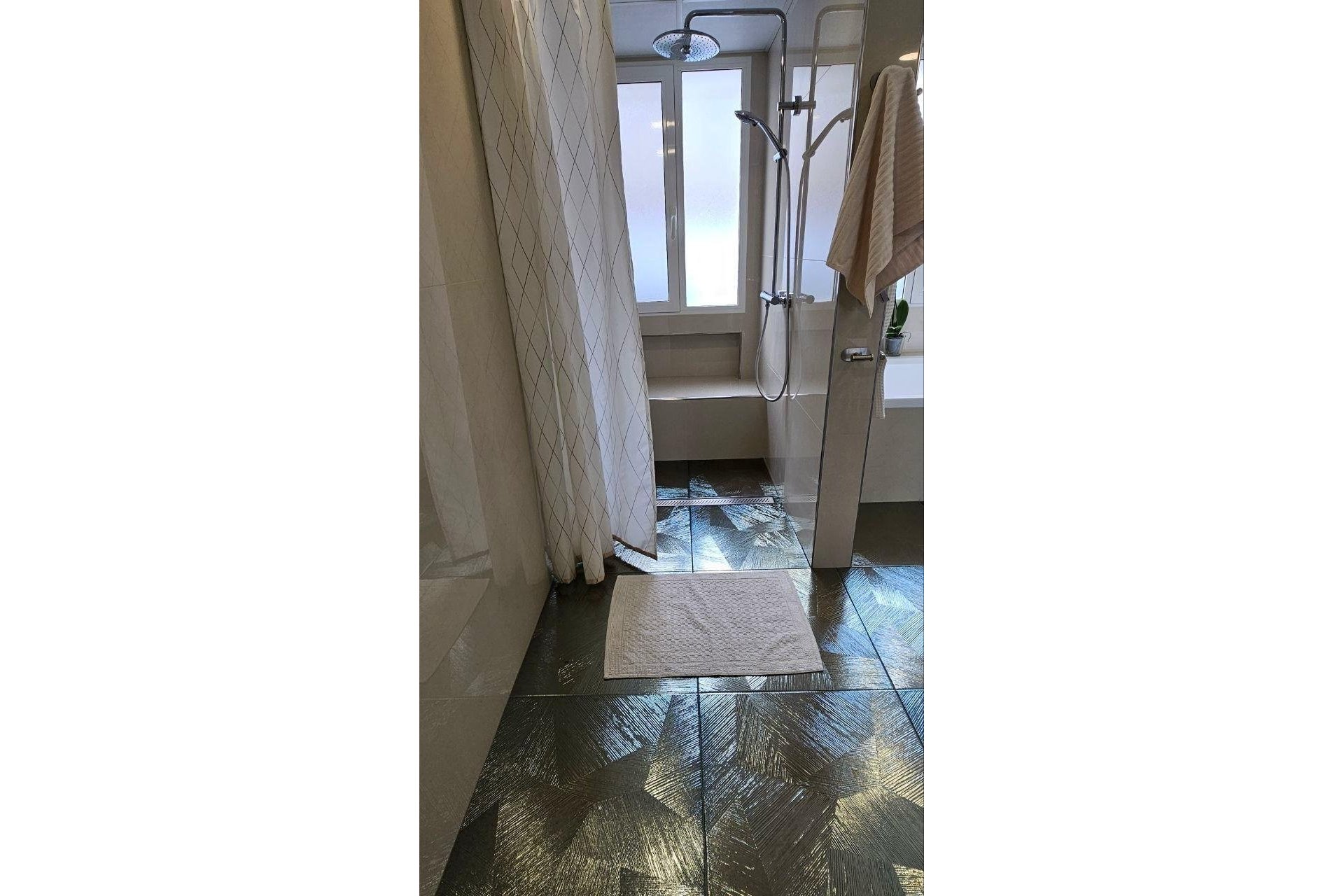 Reventa - Villa -
Orihuela - Urb. Montepinar