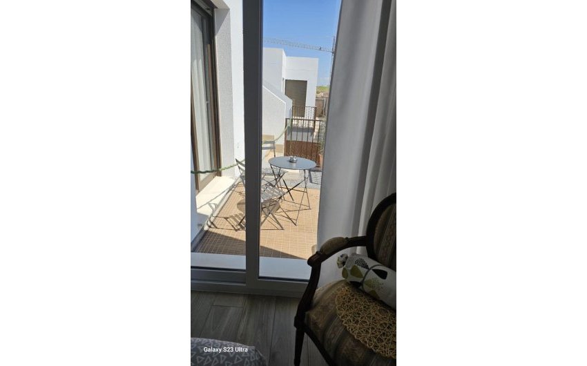 Reventa - Villa -
Orihuela - Vistabella