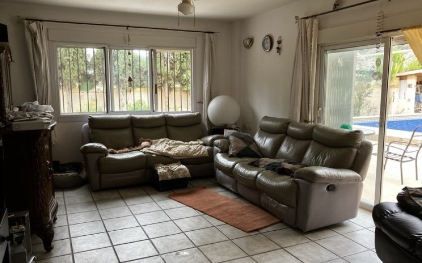 Reventa - Villa -
Orxeta - Costa Blanca