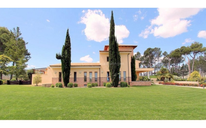 Reventa - Villa -
Penáguila