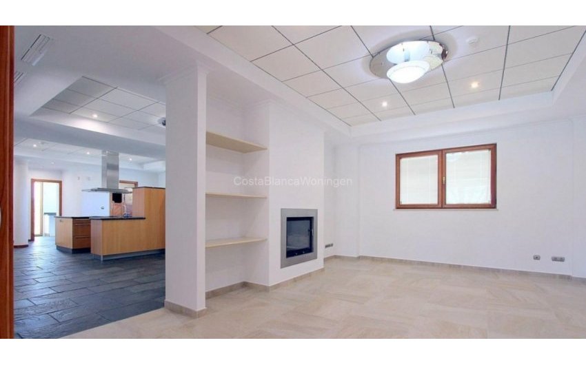 Reventa - Villa -
Penáguila