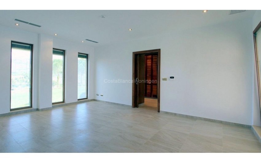 Reventa - Villa -
Penáguila