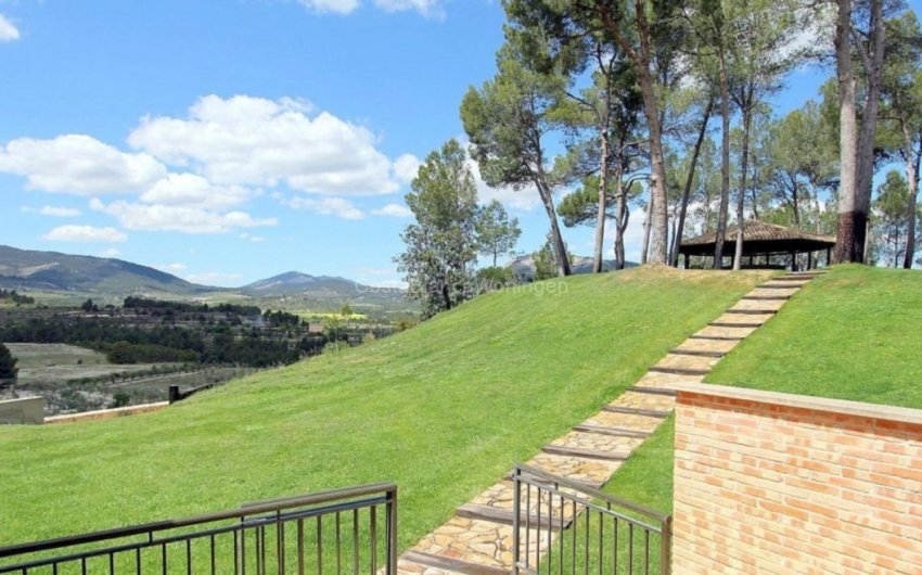 Reventa - Villa -
Penáguila