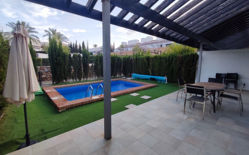 Reventa - Villa -
Peraleja Golf