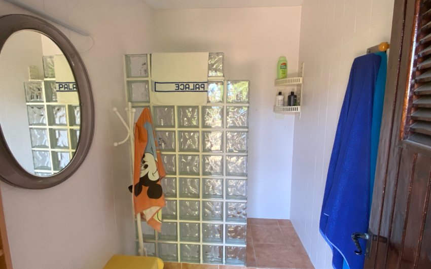 Reventa - Villa -
Petrer