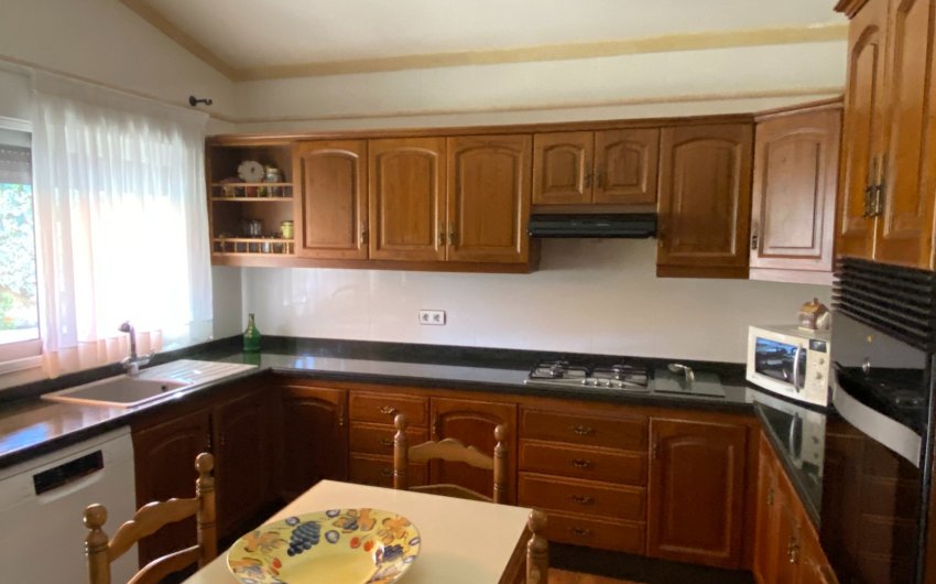 Reventa - Villa -
Petrer