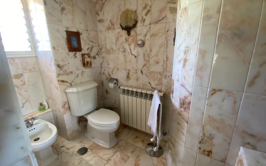 Reventa - Villa -
Petrer