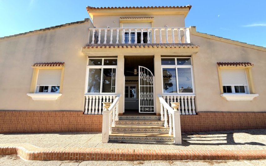 Reventa - Villa -
Pilar de la Horadada - Costa Blanca Sur