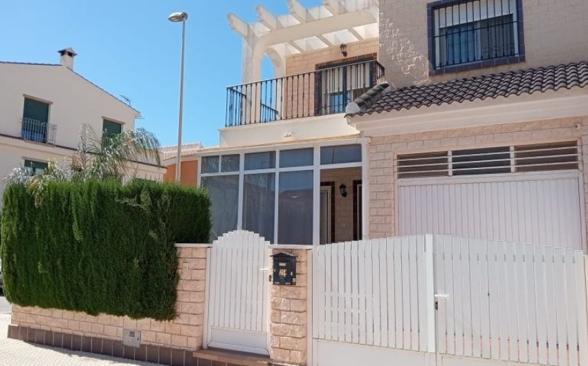Reventa - Villa -
Pilar de la Horadada - Costa Blanca
