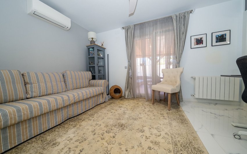 Reventa - Villa -
Pilar de la Horadada - Pinar de Campoverde