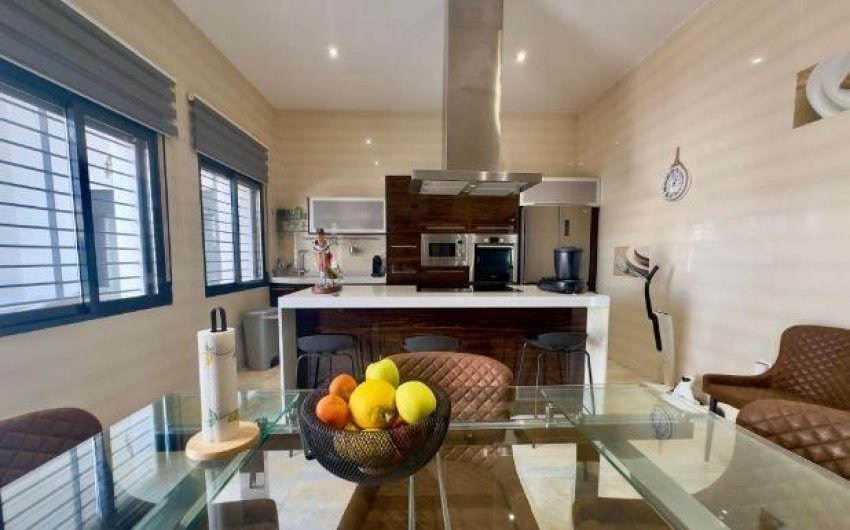 Reventa - Villa -
Pilar de la Horadada - Torre De La Horadada