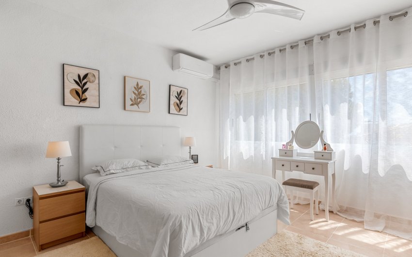 Reventa - Villa -
Pinar de Campoverde - Costa Blanca