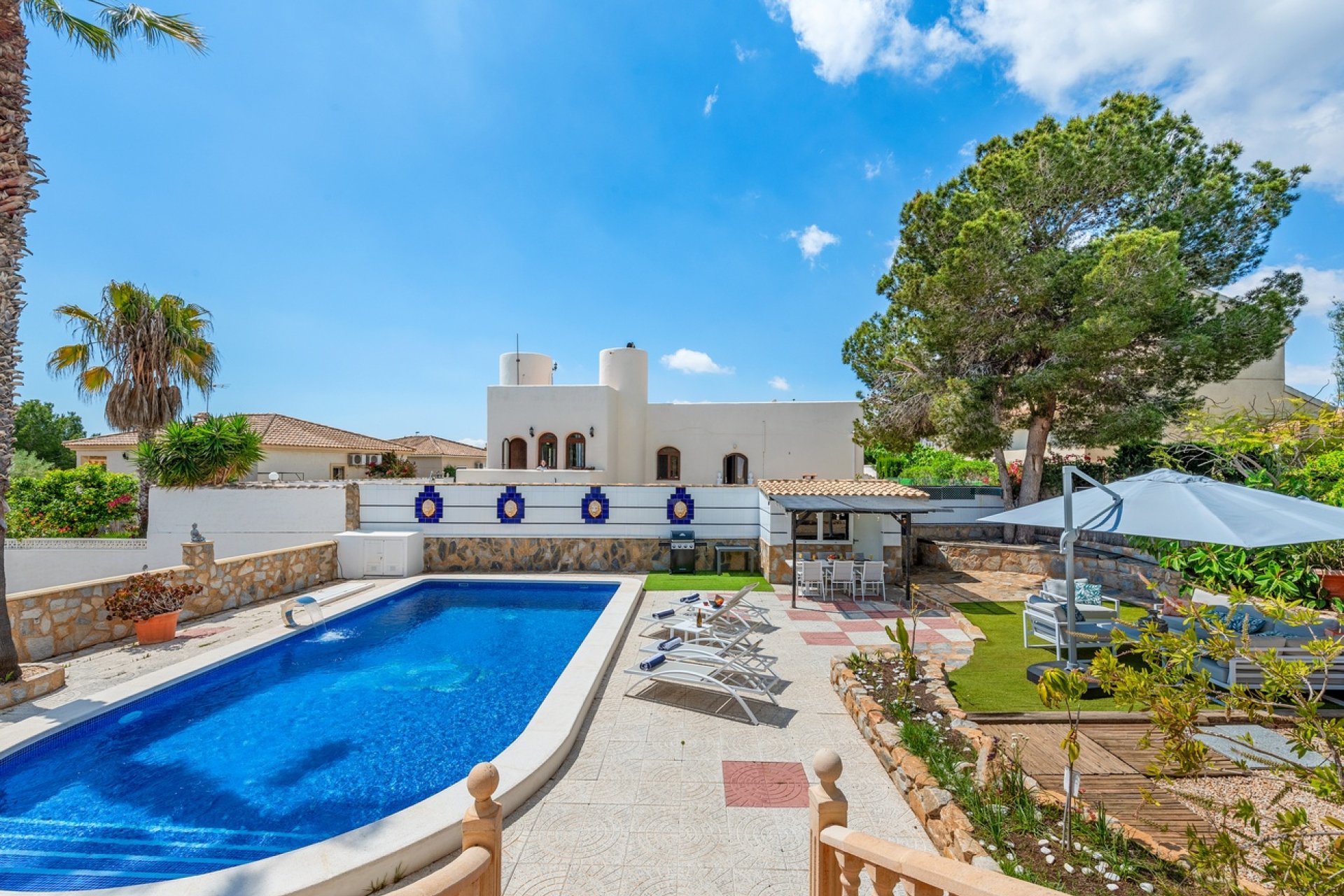 Reventa - Villa -
Pinar de Campoverde - Costa Blanca
