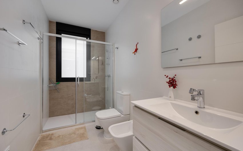 Reventa - Villa -
Pinar de Campoverde - Inland