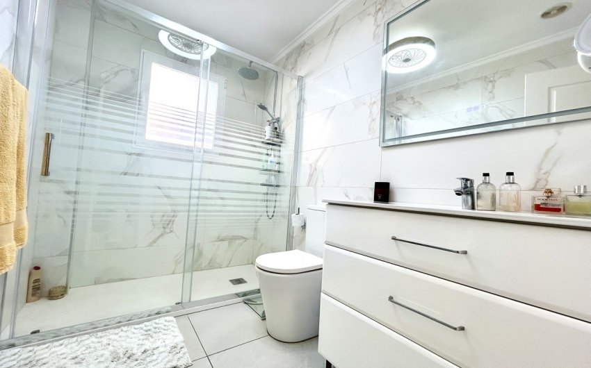 Reventa - Villa -
Pinar de Campoverde - Inland