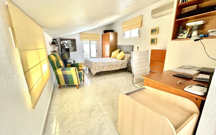 Reventa - Villa -
Pinar de Campoverde - Inland