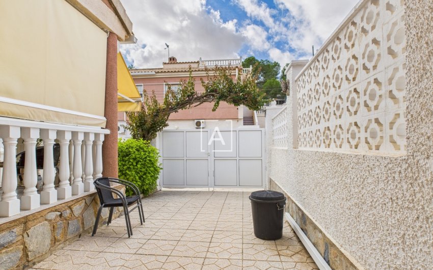 Reventa - Villa -
Pinar de Campoverde - Inland
