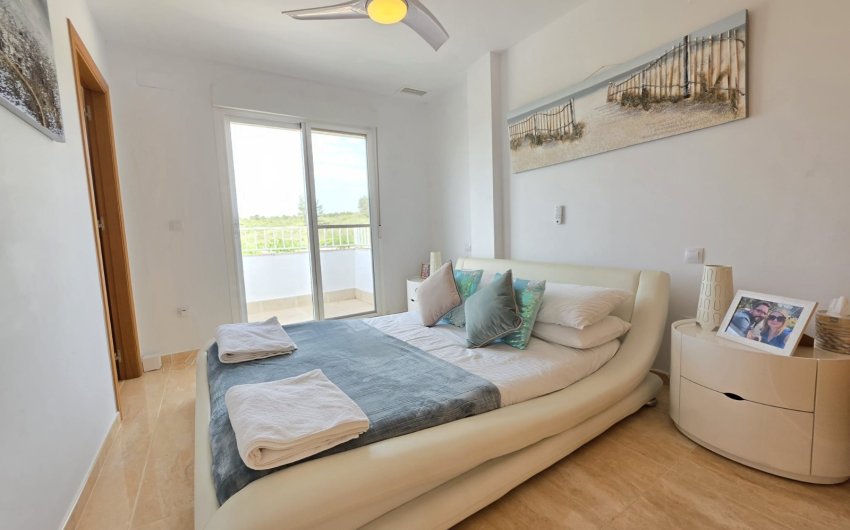 Reventa - Villa -
Pinoso - Inland