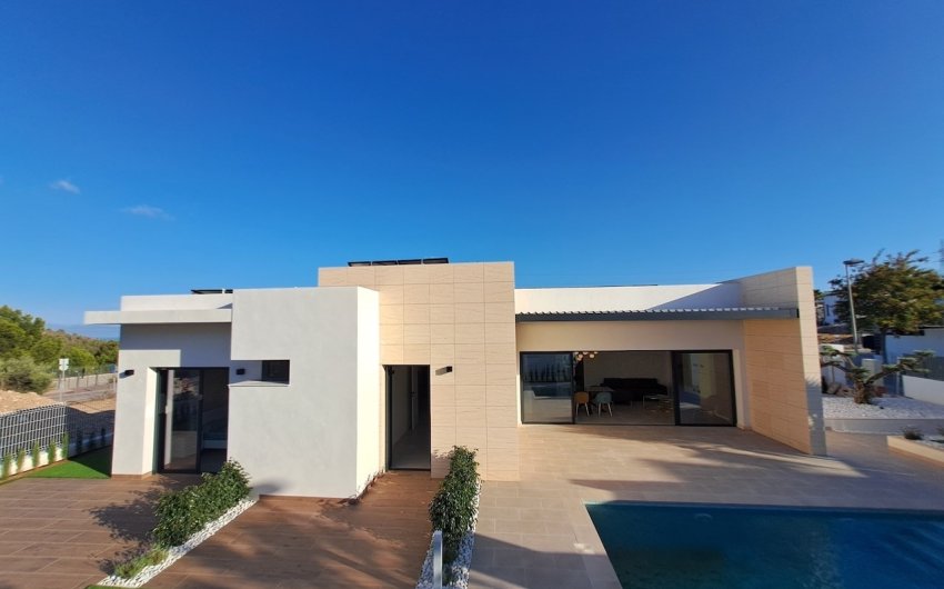 Reventa - Villa -
Polop - Urbanizaciones