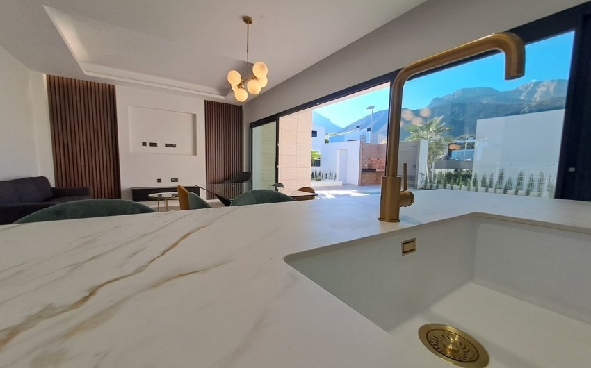 Reventa - Villa -
Polop - Urbanizaciones