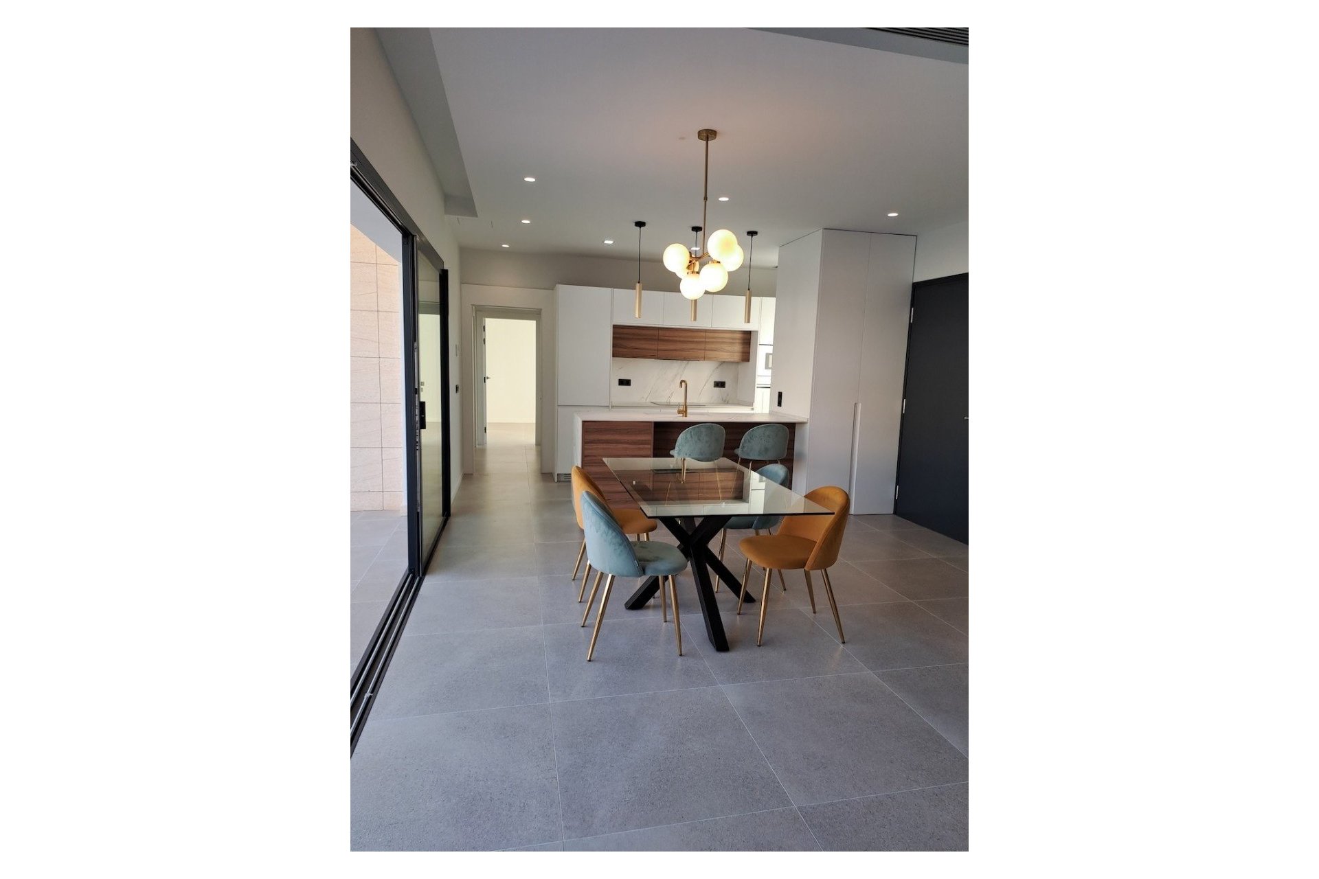 Reventa - Villa -
Polop - Urbanizaciones