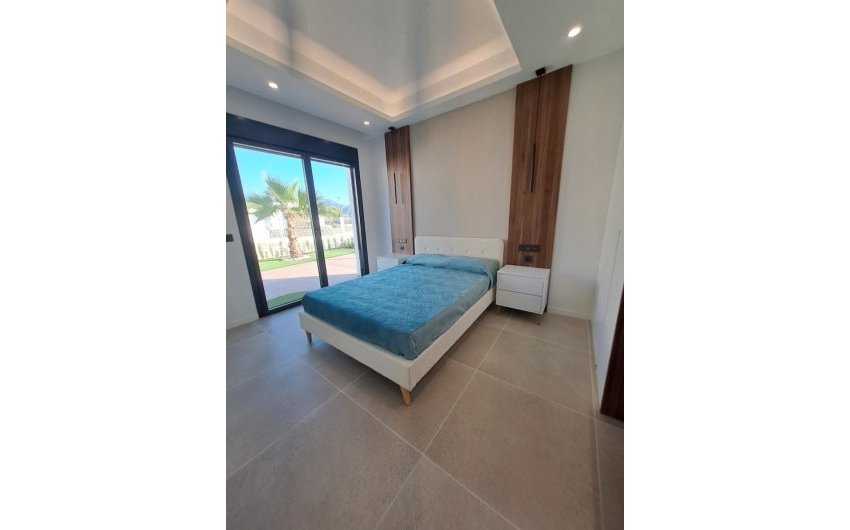 Reventa - Villa -
Polop - Urbanizaciones