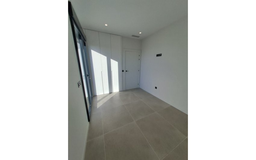 Reventa - Villa -
Polop - Urbanizaciones