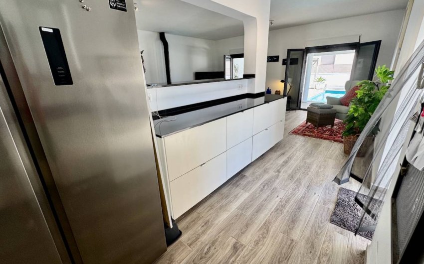 Reventa - Villa -
Punta Prima