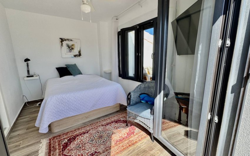 Reventa - Villa -
Punta Prima