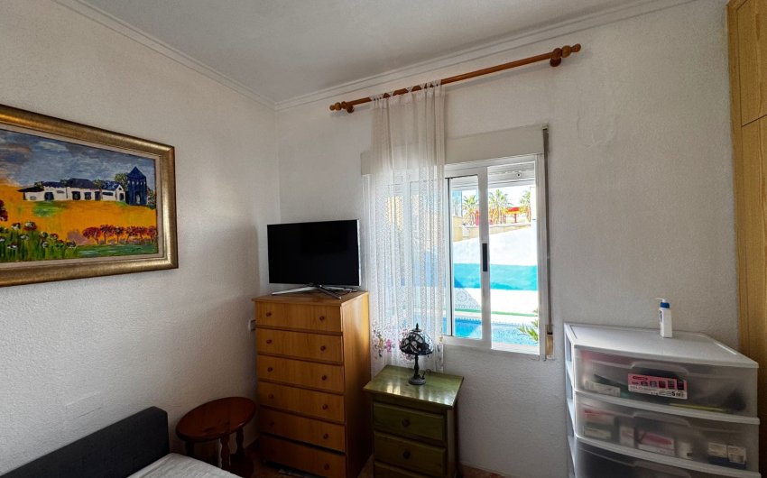 Reventa - Villa -
Punta Prima