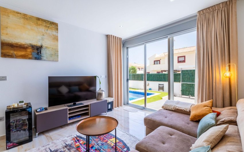 Reventa - Villa -
Rojales - Doña Pepa