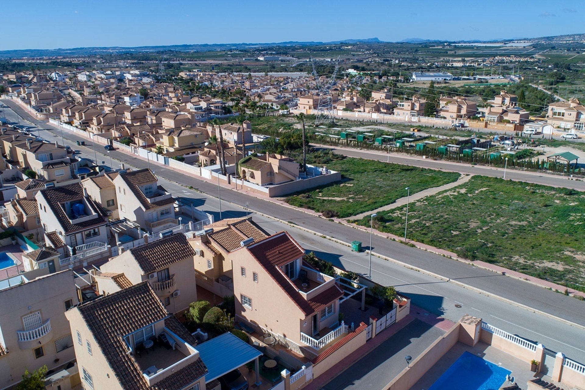 Reventa - Villa -
Rojales - Pueblo