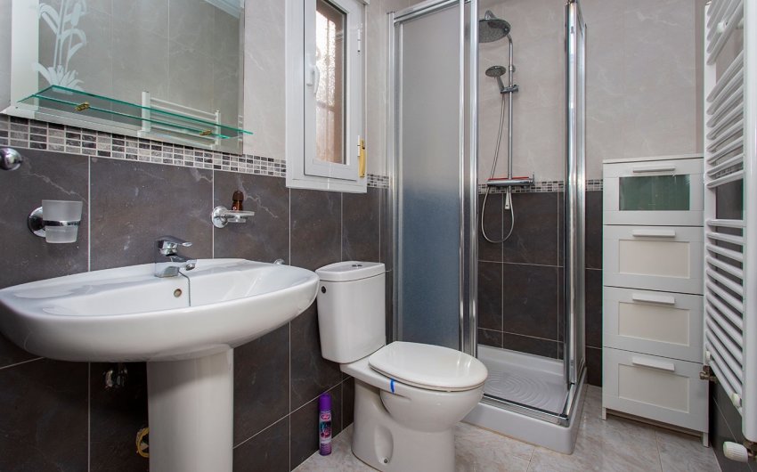 Reventa - Villa -
Rojales - Pueblo