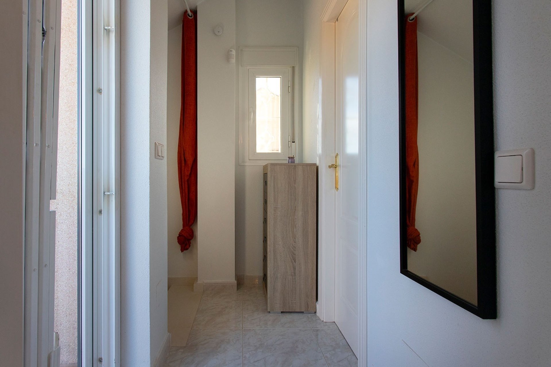 Reventa - Villa -
Rojales - Pueblo